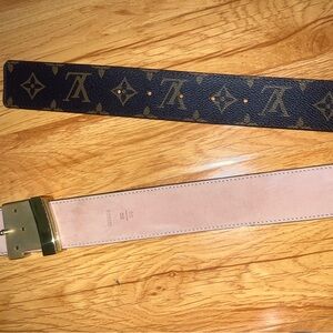 Louis Vuitton men’s belt